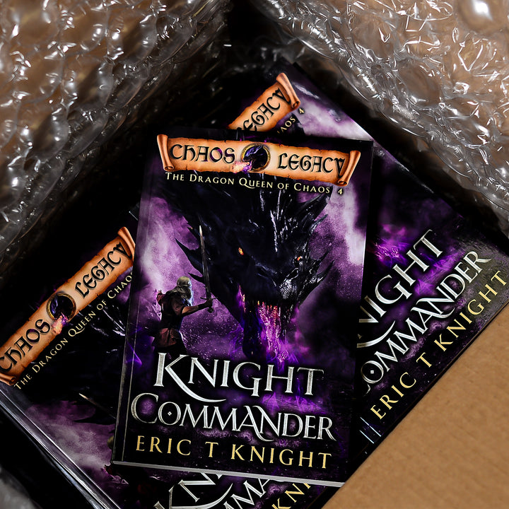 Knight Commander: The Dragon Queen of Chaos, Book 4 (Paperback)